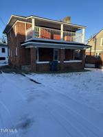 featured image of 617 Taylor St