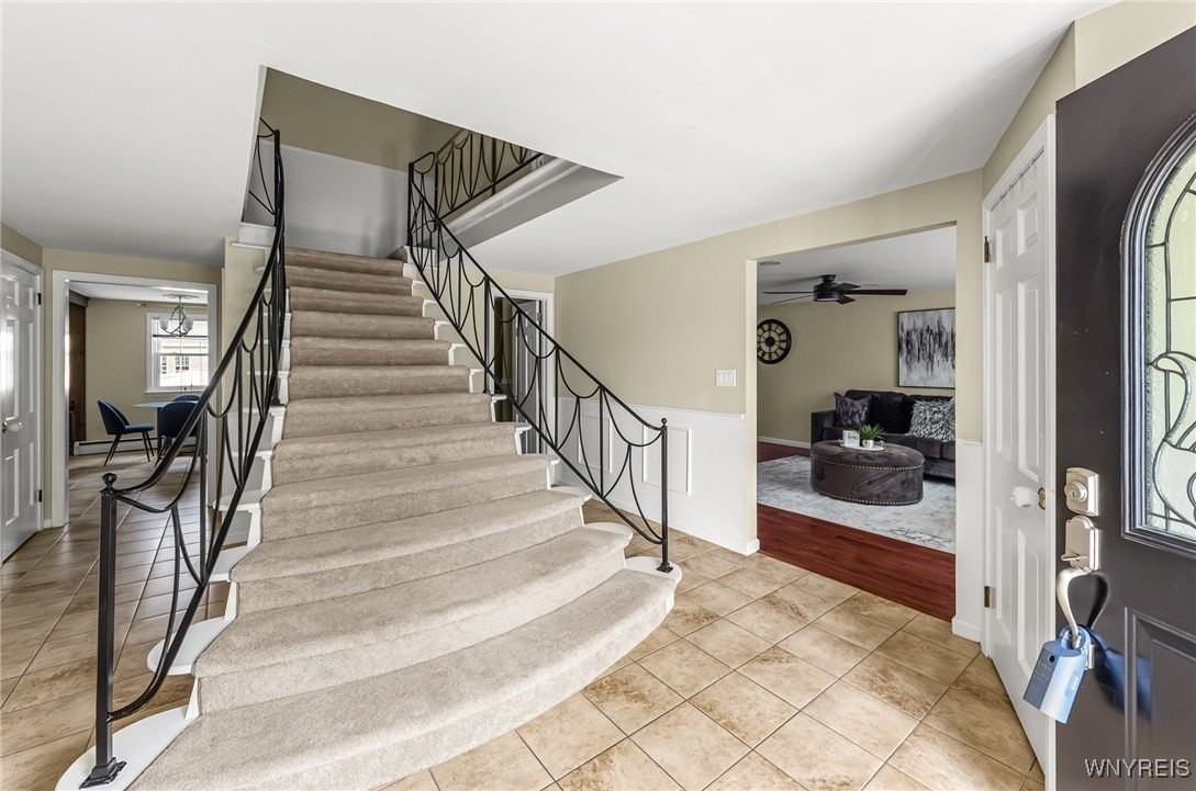 79 Hemlock Dr - Photo 5 of 45