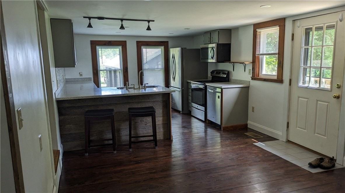 1126 Trumbulls Corners Rd - Photo 3 of 12