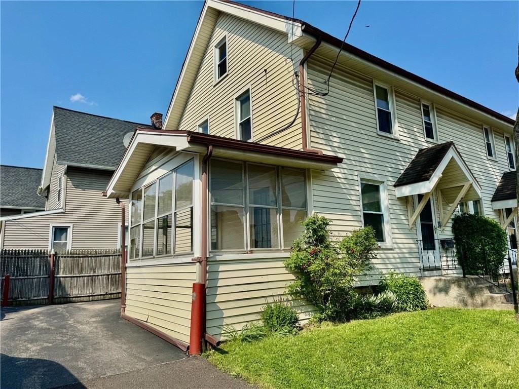 235 E Elm St - Photo 2 of 47