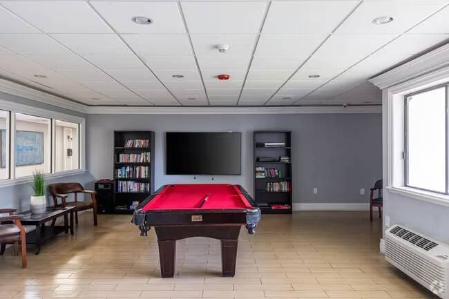 Grand Court Lakes - Photo 6 of 19