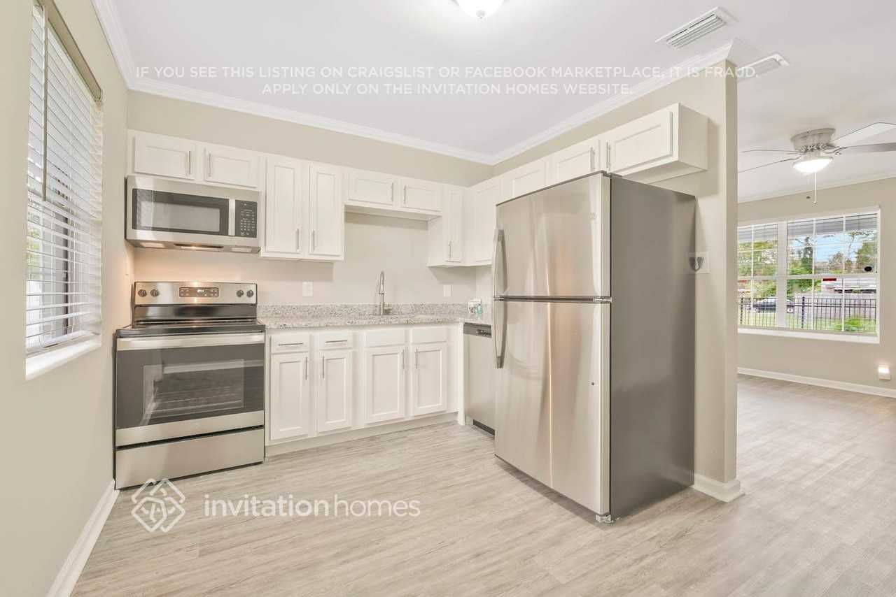 10309 Haverford Rd - Photo 6 of 23