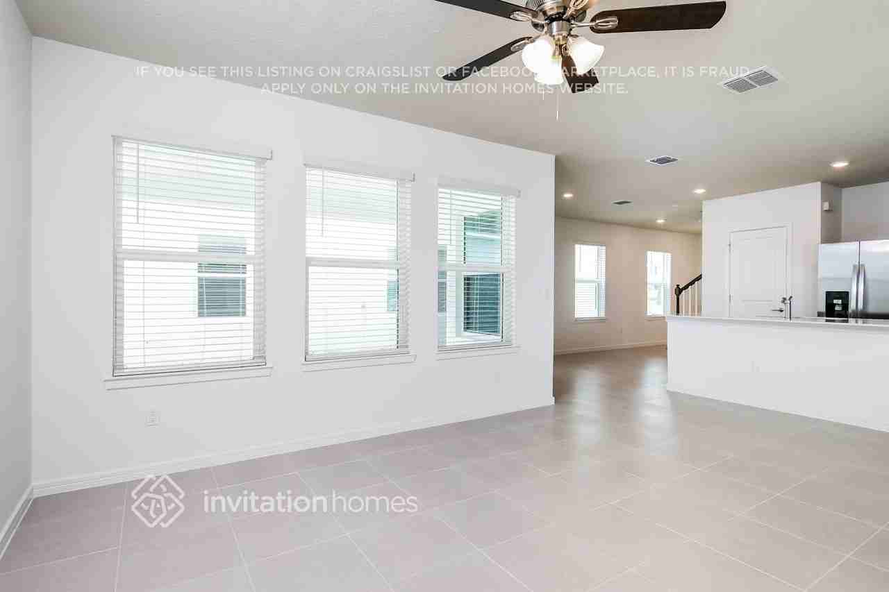 2687 Peace Of Mind Ave - Photo 6 of 26