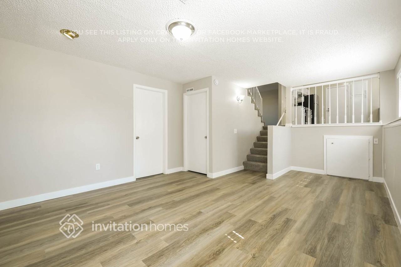 2716 W 100th Dr - Photo 6 of 19