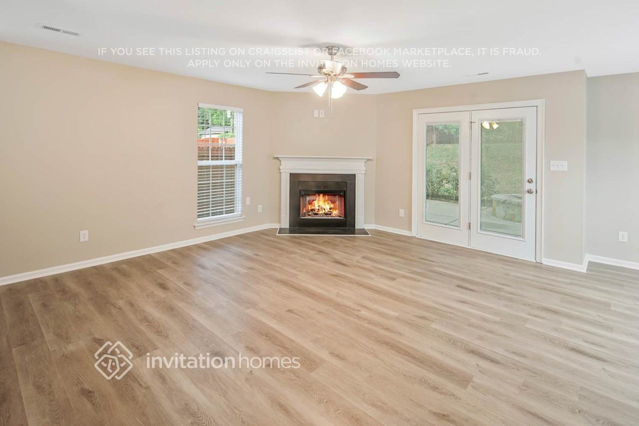 5037 Silabert Ave - Photo 2 of 24