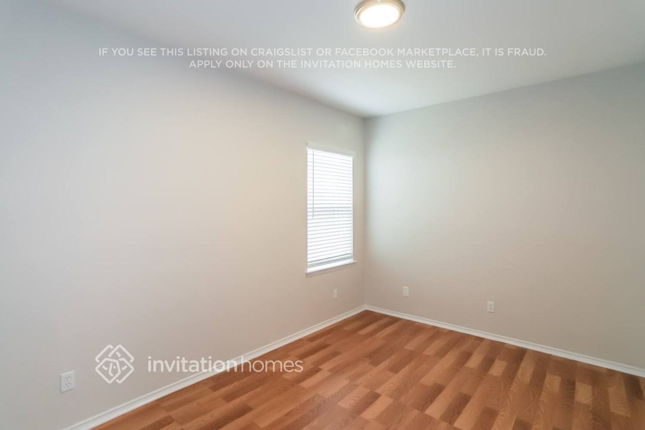 3208 Palos Verdes Dr - Photo 7 of 16