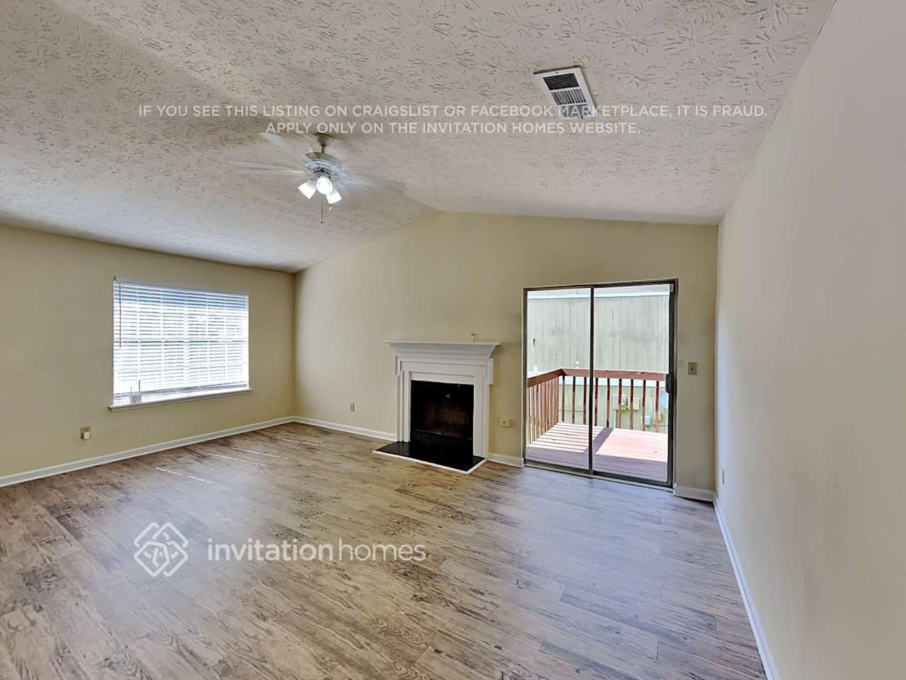 2795 Wildflower Ln - Photo 4 of 19