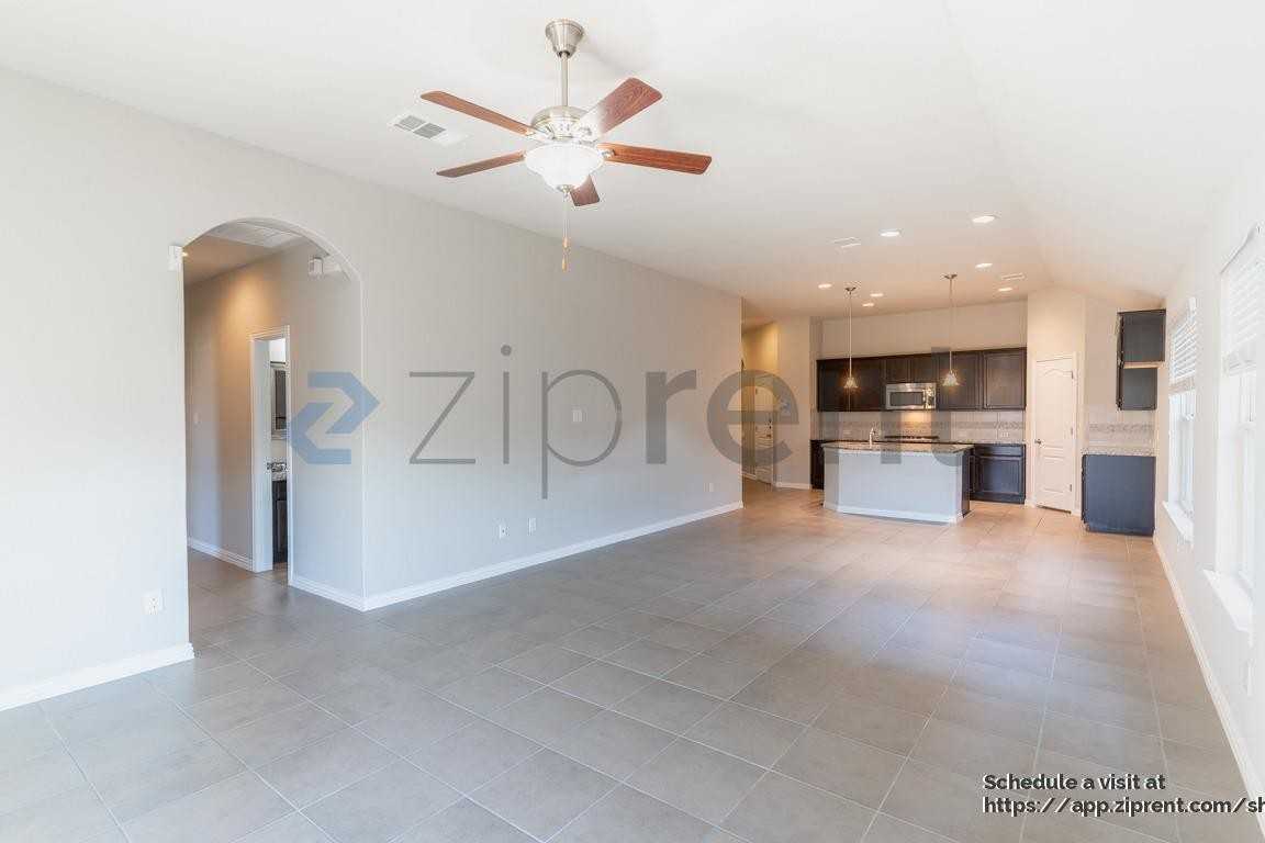 20020 Rhiannon Ln - Photo 6 of 17