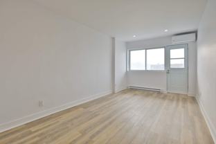 7430 La Jeunesse - Photo 1 of 1