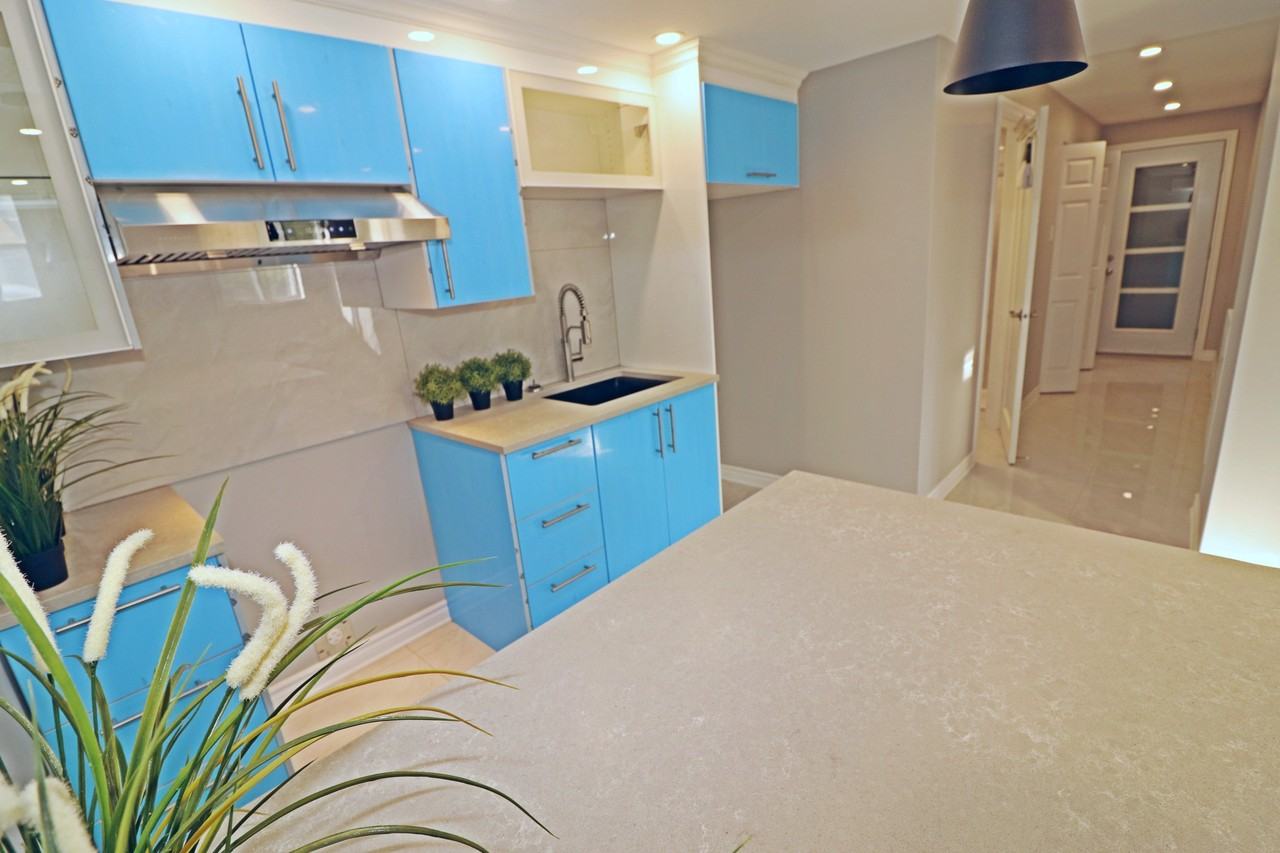 6855 14e Avenue - Photo 5 of 10