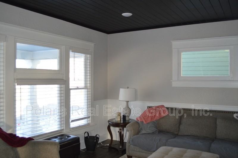 931 E Raymond St - Photo 7 of 25