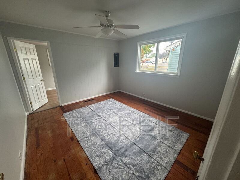 146 Helen St - Photo 2 of 16