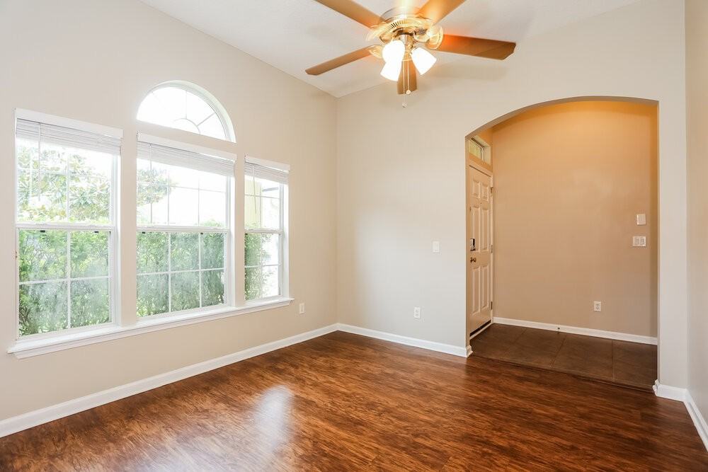 741 Indigo Run Dr - Photo 7 of 17