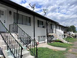 featured image of 1428 W #08