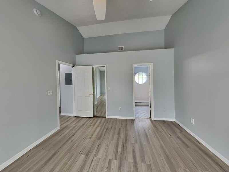 2020 Royal Bay Blvd #92 - Photo 6 of 12