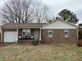 featured image of 5208 Durinda Ln Nw