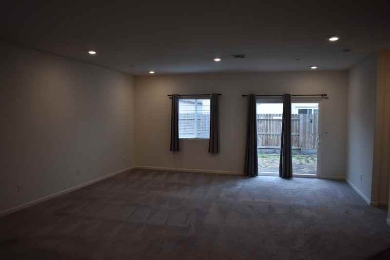 662 Pegasus Dr - Photo 7 of 36
