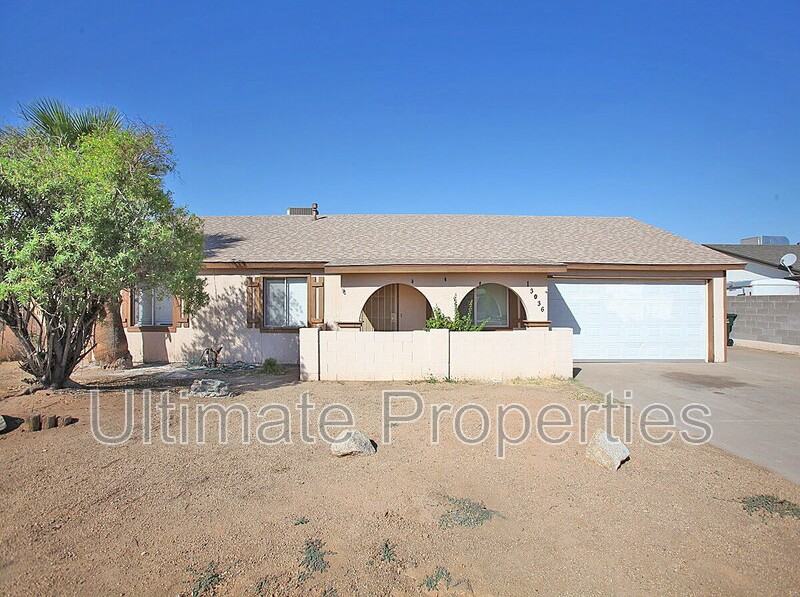 13036 N 17th Ave - Photo 2 of 12