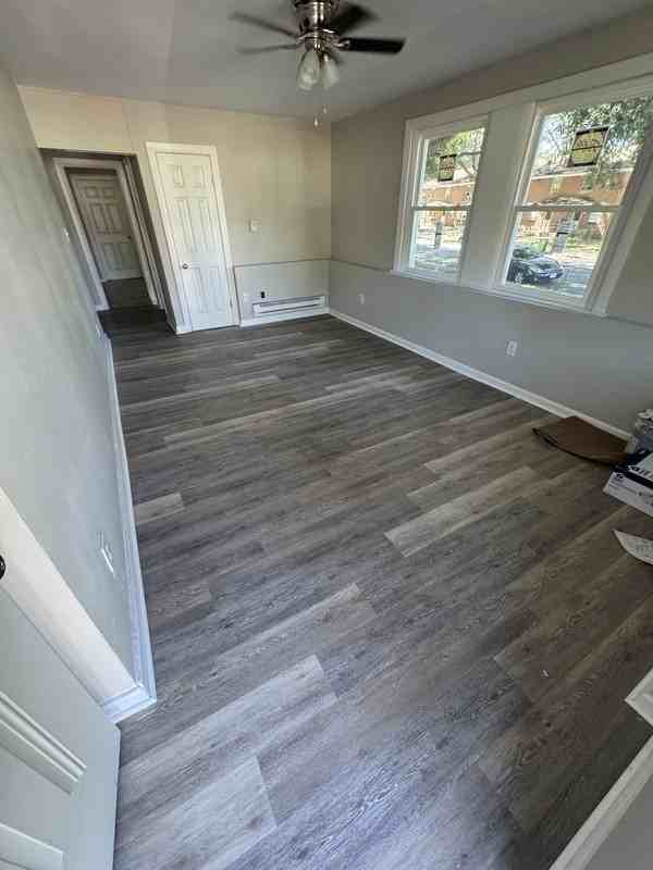 2601 Phaup St - Photo 2 of 7