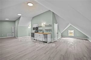 featured image of 608 Montgomery St #C