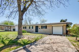 636 Sw 13th St - Photo 1 of 1
