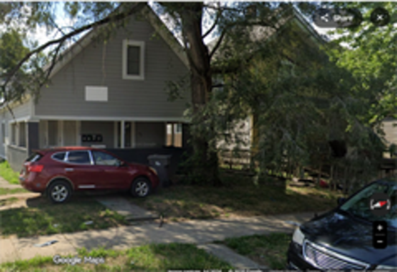 136 N Belmont Ave #3