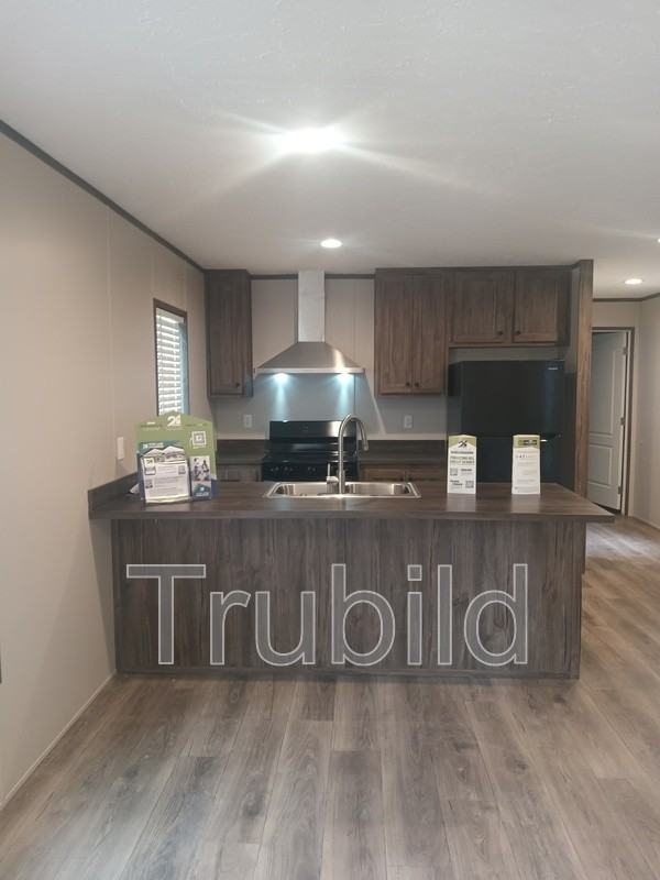 19 Spencer Dr - Photo 3 of 8