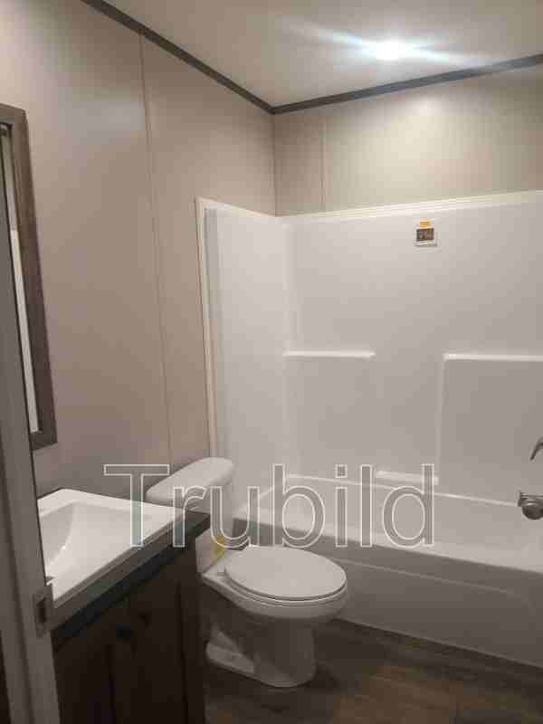 19 Spencer Dr - Photo 5 of 8