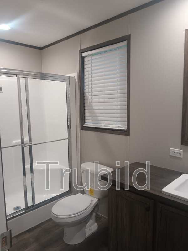 19 Spencer Dr - Photo 7 of 8