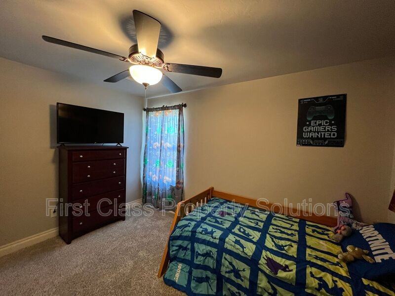 3116 Drake Crest Dr - Photo 4 of 50