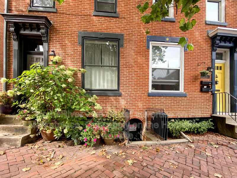 228 North St #2 - Photo 3 of 20