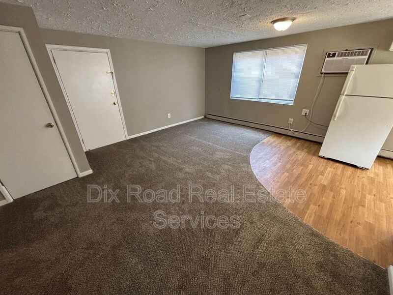 5877 Shadymist Ln #5 - Photo 5 of 14