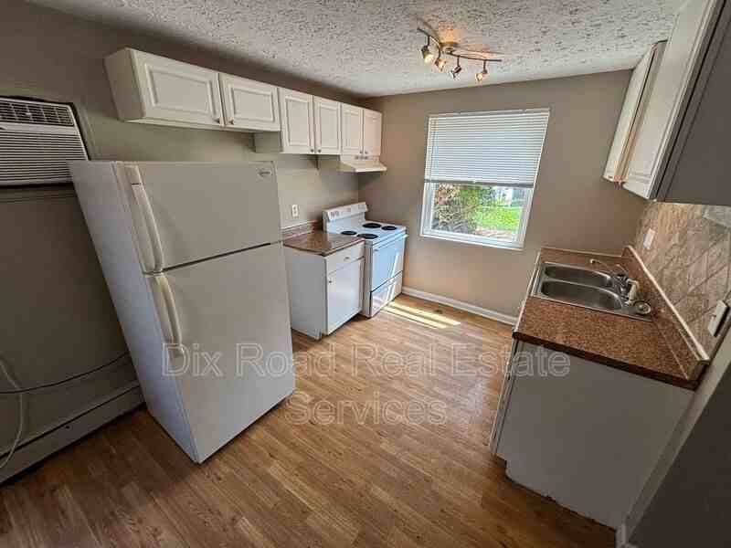 5877 Shadymist Ln #5 - Photo 6 of 14