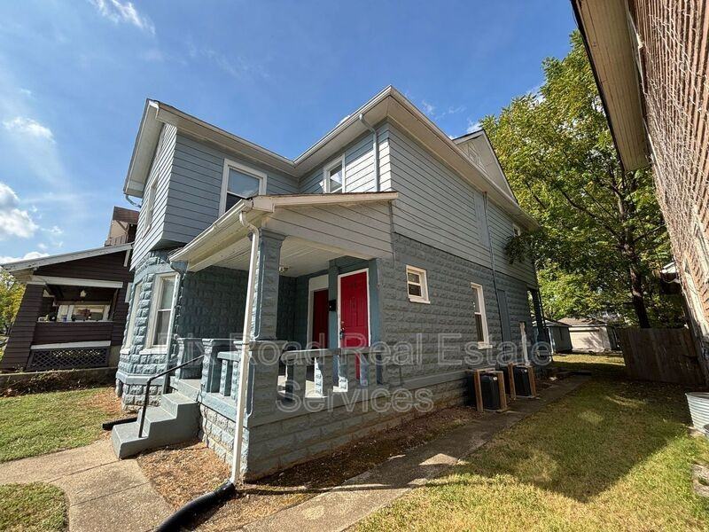 67 W Hudson Ave - Photo 3 of 21