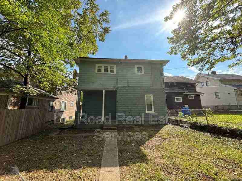 67 W Hudson Ave - Photo 4 of 21