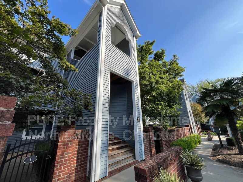 300 E Park Ave #6 - Photo 2 of 19