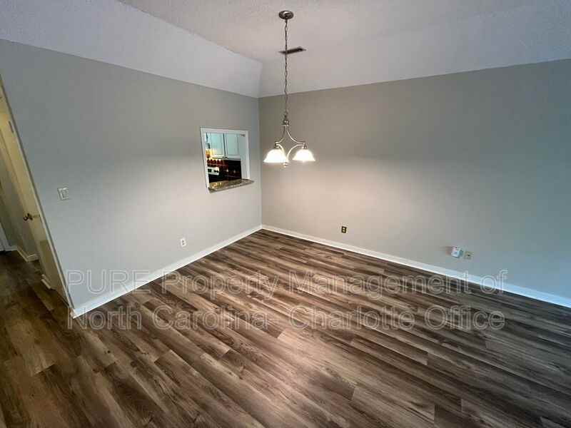 300 E Park Ave #6 - Photo 6 of 17