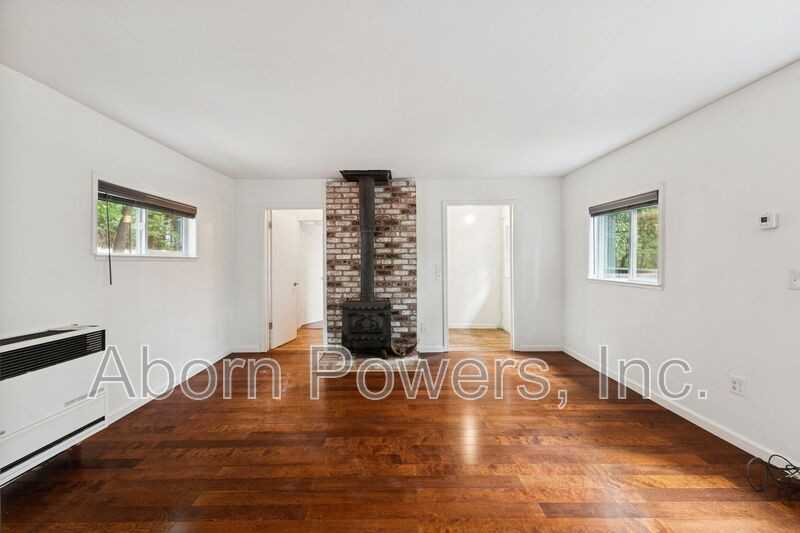 6420 Starkes Grade Rd - Photo 2 of 18