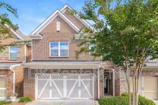 1216 Foxcroft Ln - Photo 1 of 1