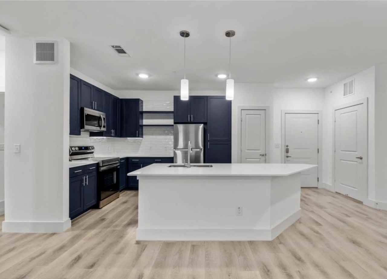 SW Wilshire Blvd & Commons Dr #1226 - Photo 7 of 29