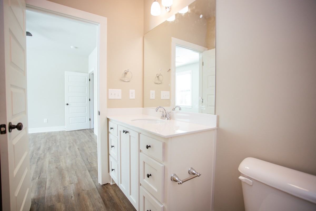 139 E Cloverhurst - Photo 6 of 12