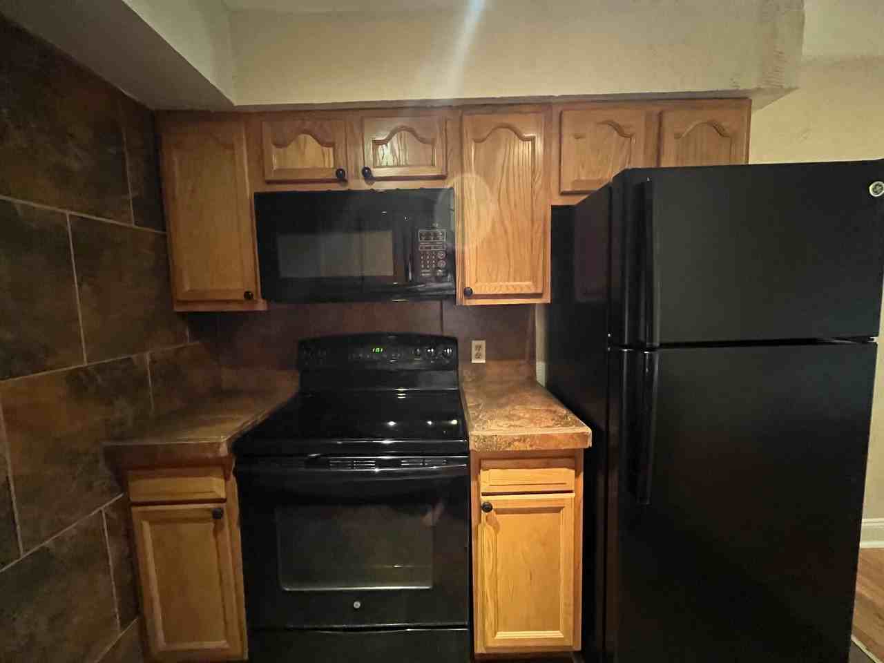 151 & 205 Robinson St. - Photo 7 of 24