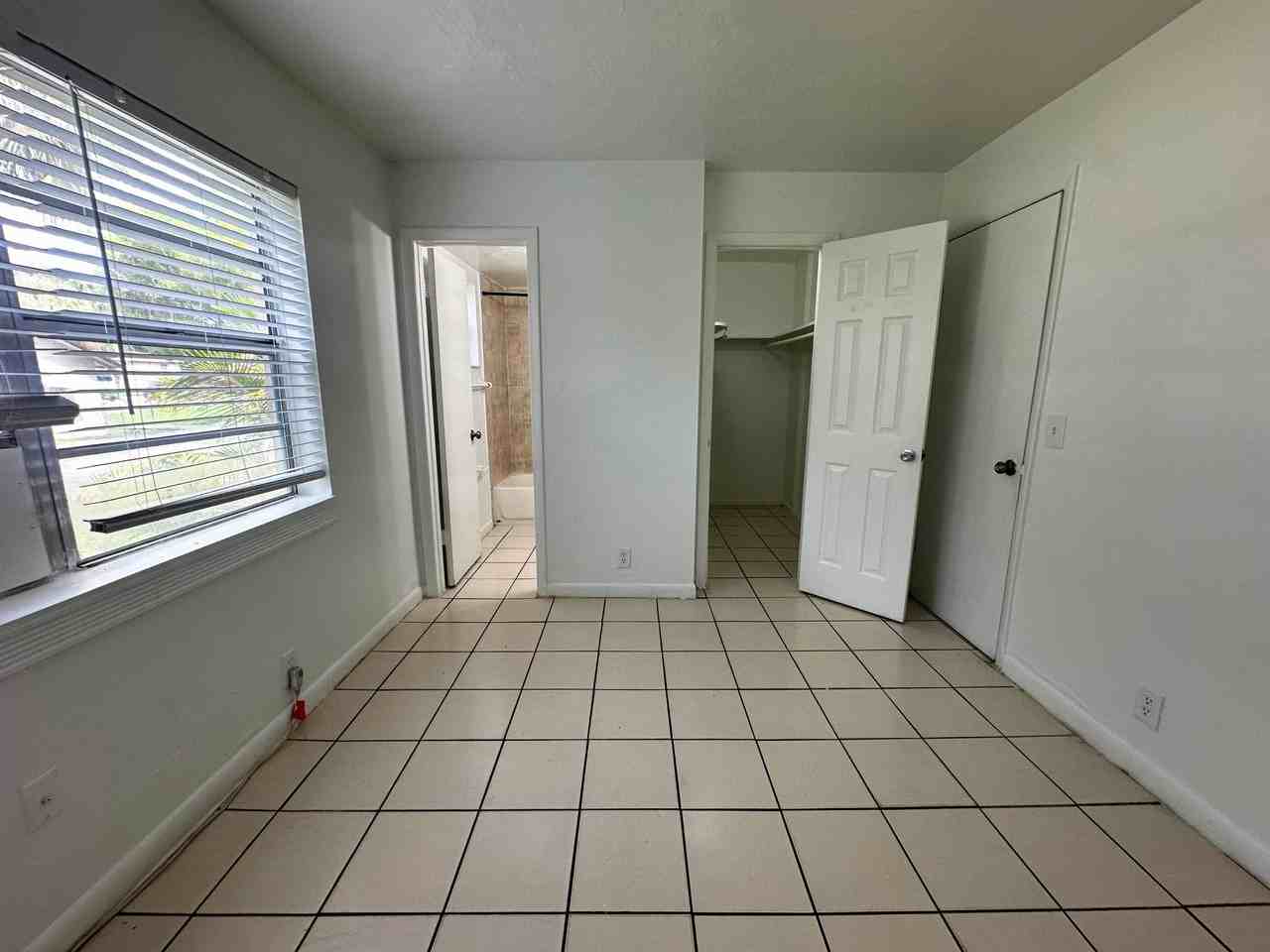 225 South B Street - Photo 2 of 48