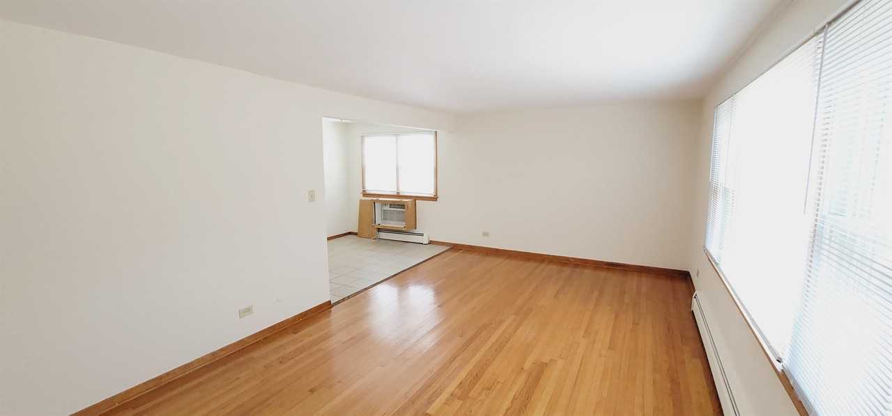 5833-37 West 63rd Street - Photo 5 of 48