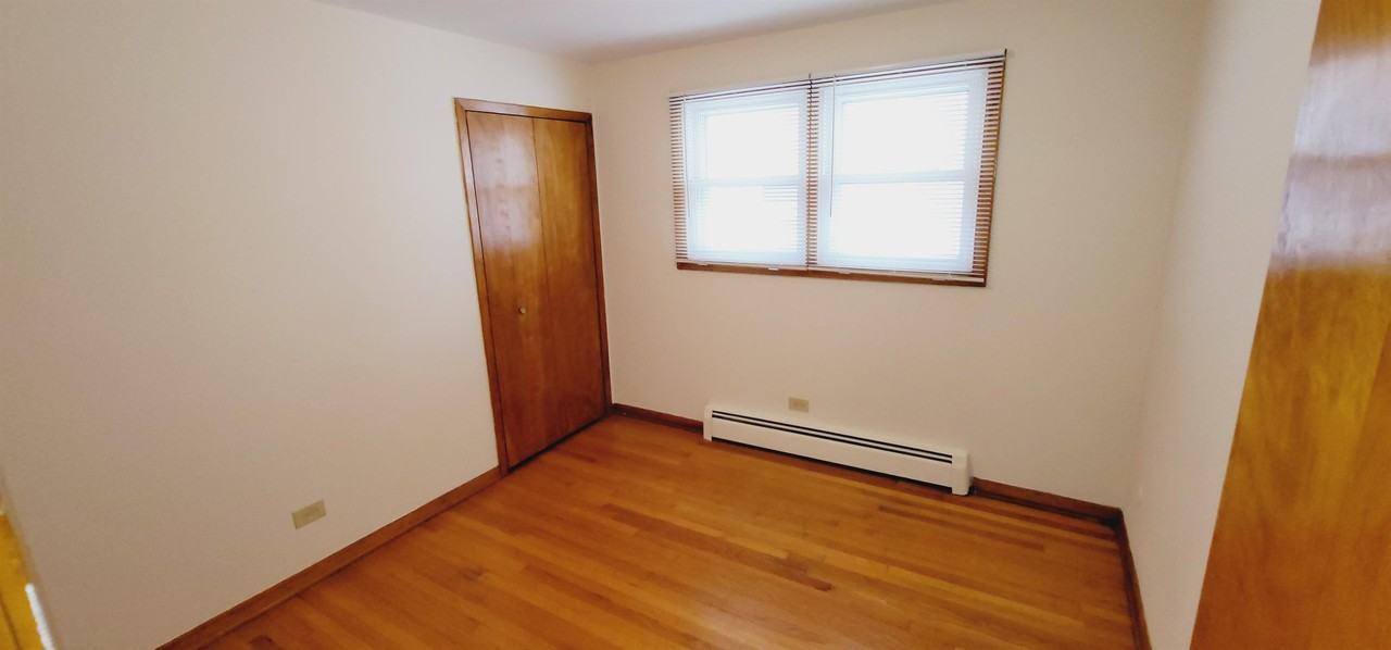 5833-37 West 63rd Street - Photo 7 of 48