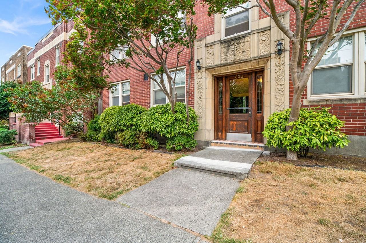 Marianne Apartments - Photo 3 of 14