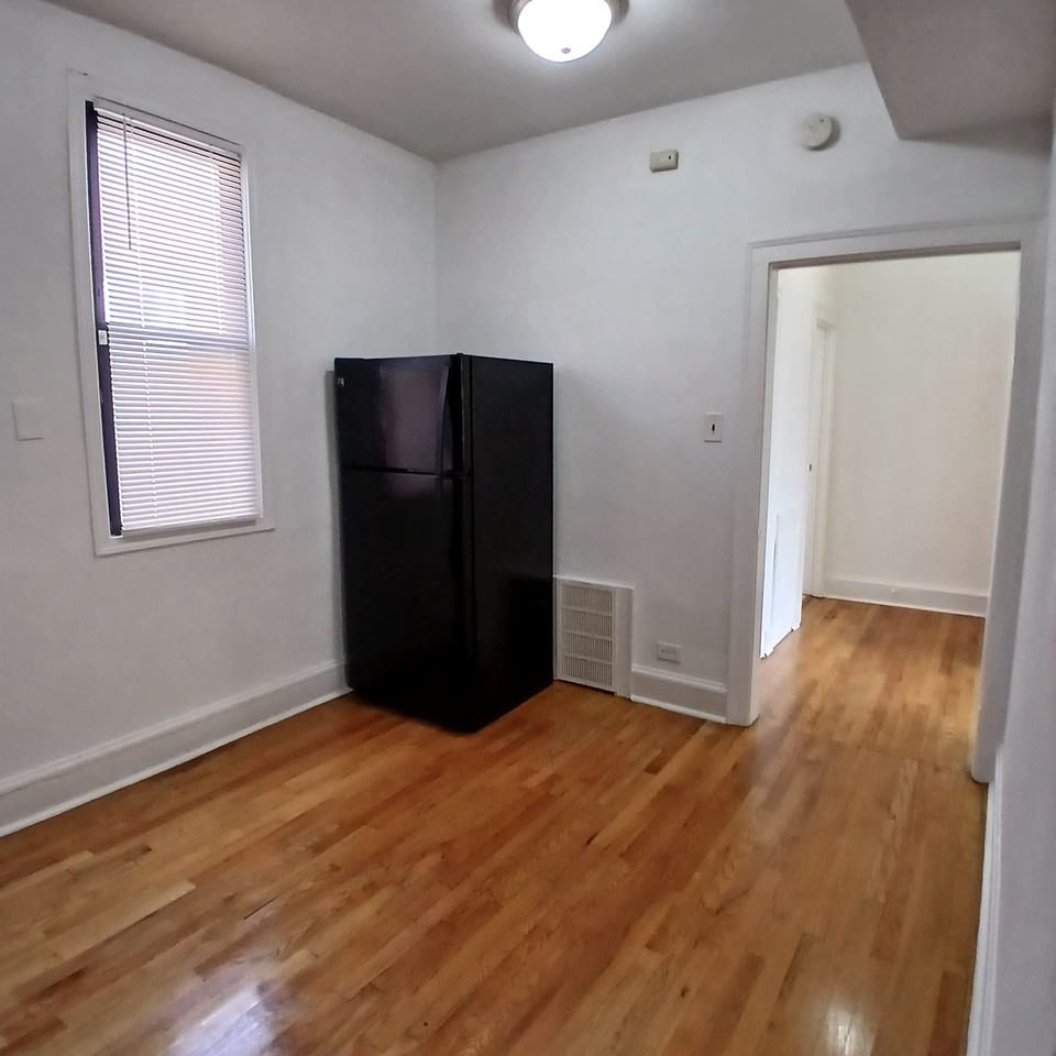 Cicero / Barry Building - Photo 6 of 13