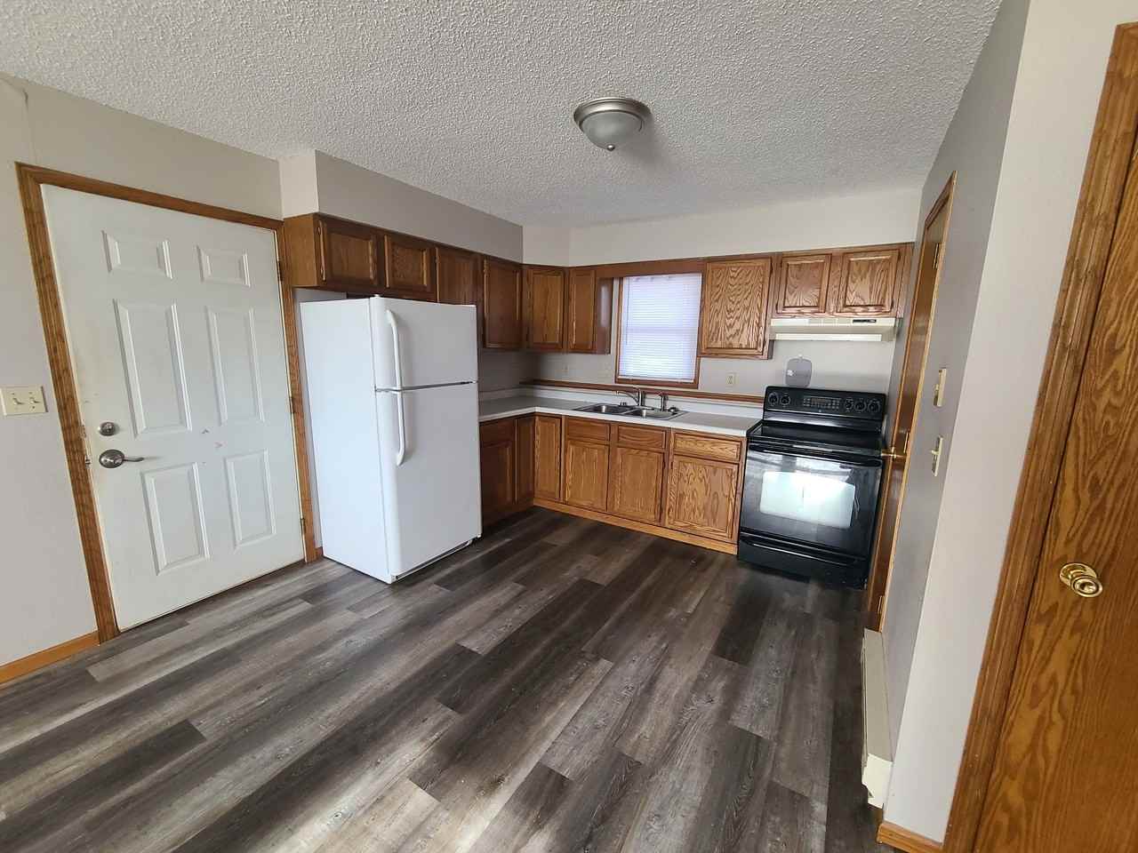 219-221-223 South F Street - Photo 2 of 8