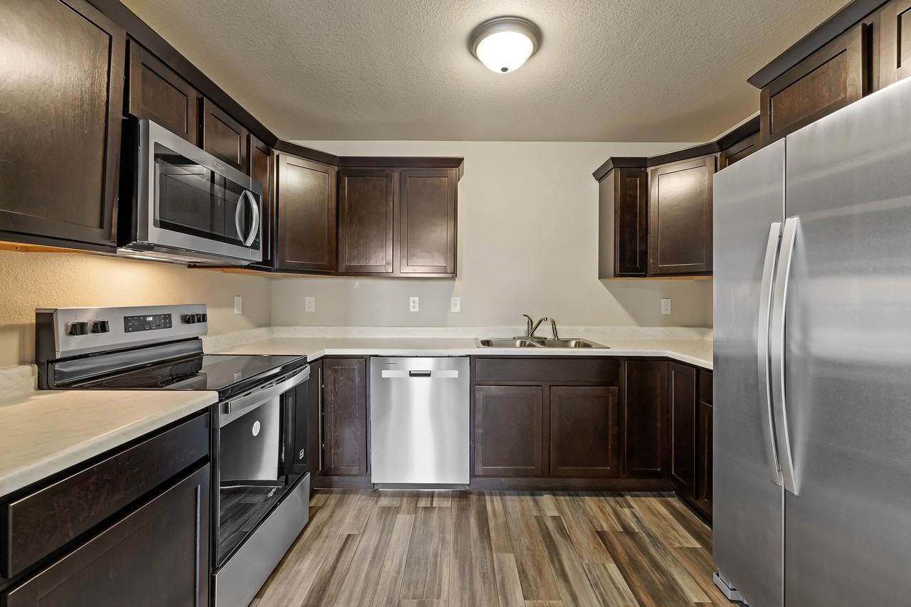 4829 5th Street - Photo 2 of 29