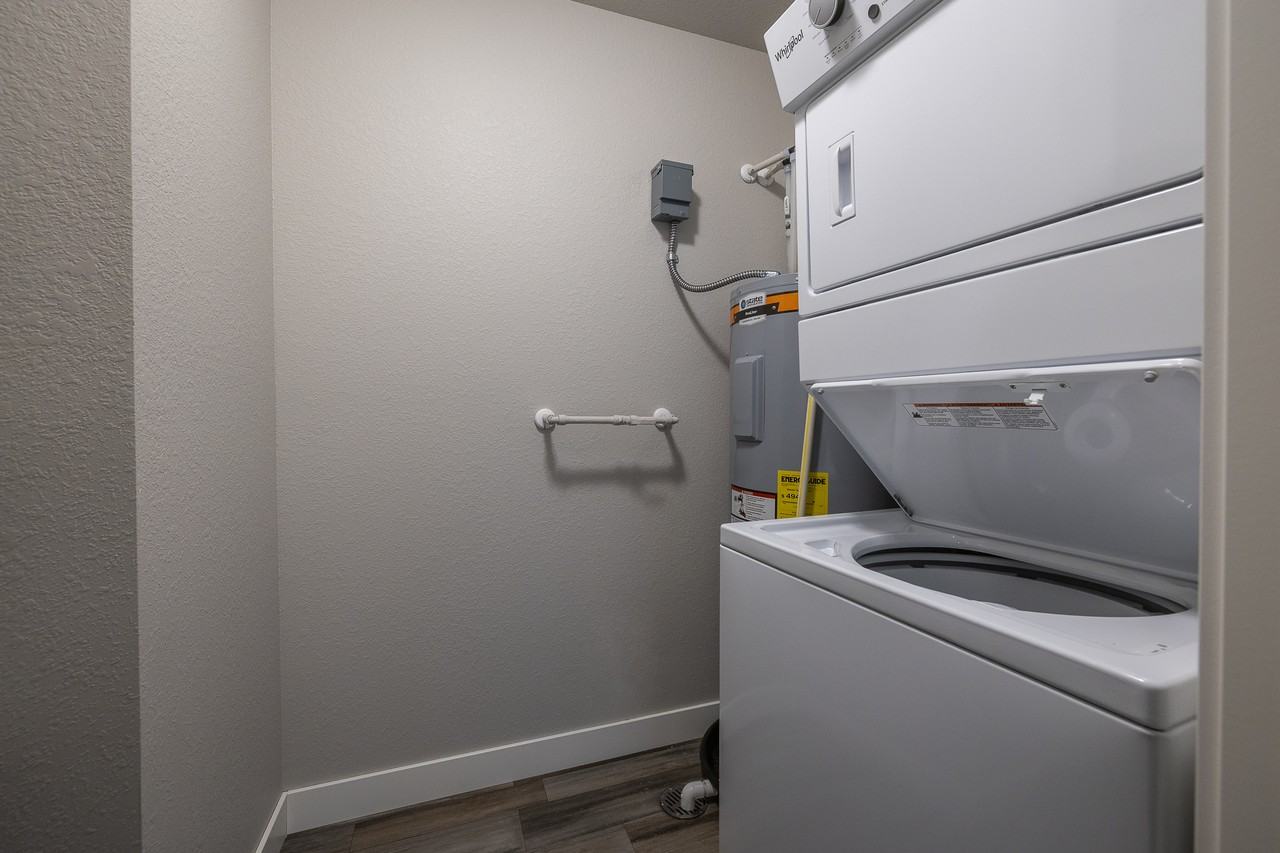 4829 5th Street - Photo 5 of 29